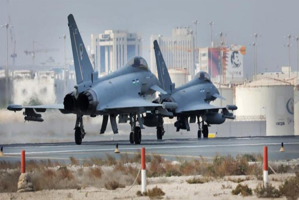 سرب تايفون القطري-البريطاني يقوم بأول تحليق