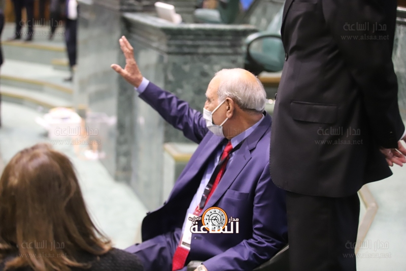 3 نواب مصابون بكورونا يتواجدون تحت