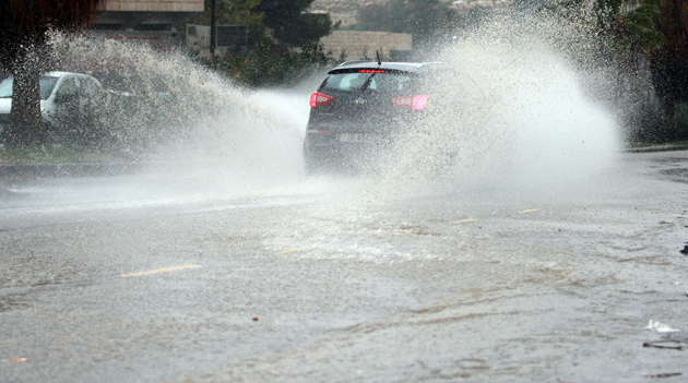 الأمانة «تتابع وتهيب» وتعلن حالة الطوارئ