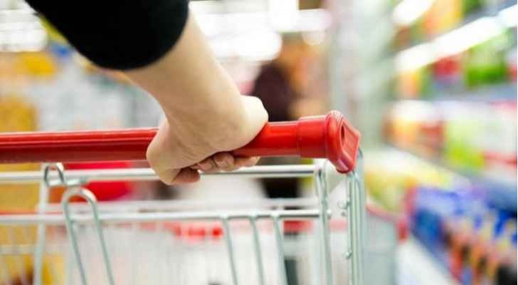 عروض وتخفيضات في أسواق الاستهلاكية المدنية