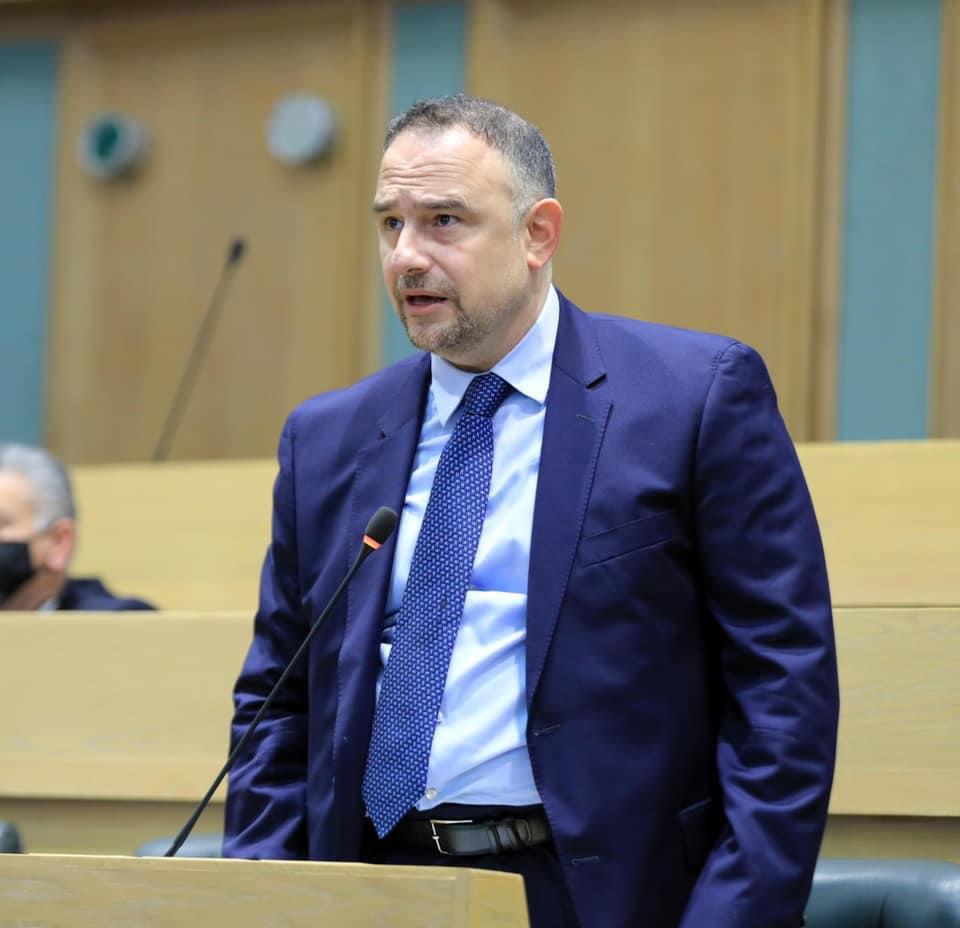 تشكيل كتلة نيابية تضم 24 نائبا