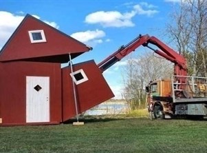 منزل قابل للطي يمكن تركيبه خلال