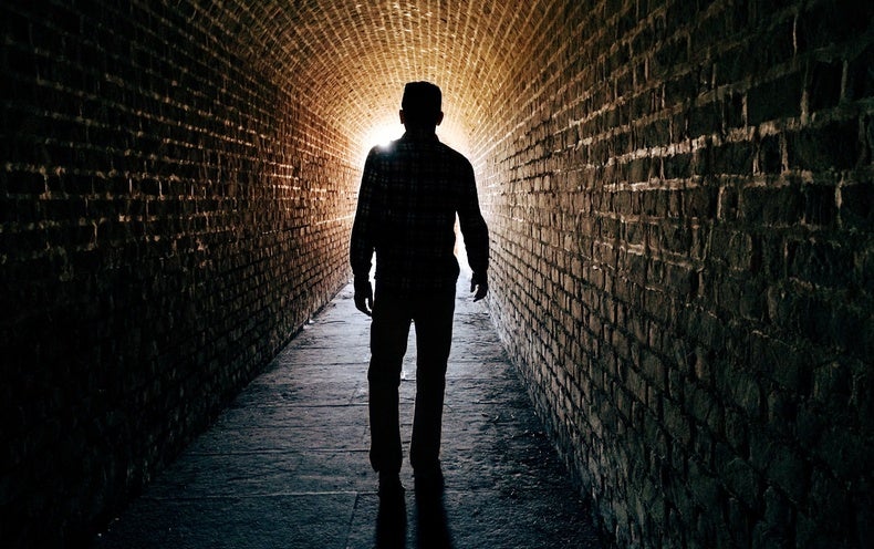 ما يفعل بعد الموت؟