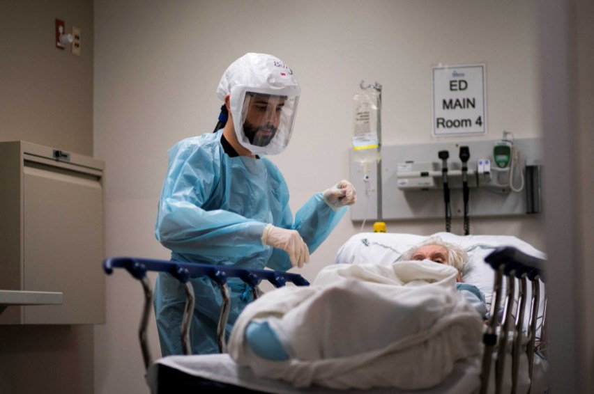 البصر أحدث ضحايا كورونا في مشاف