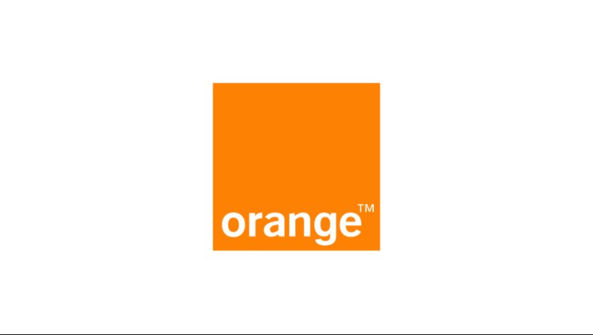 أورانج الأردن تقدم منحا دراسية لأبناء