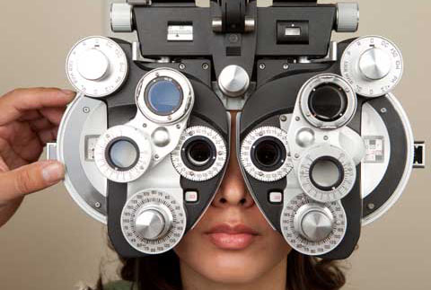 لماذا منعتهم النقابة العامة لمهن البصريات