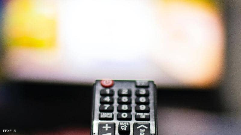 هل تغلق التلفزيون ثم تنام؟ هذا