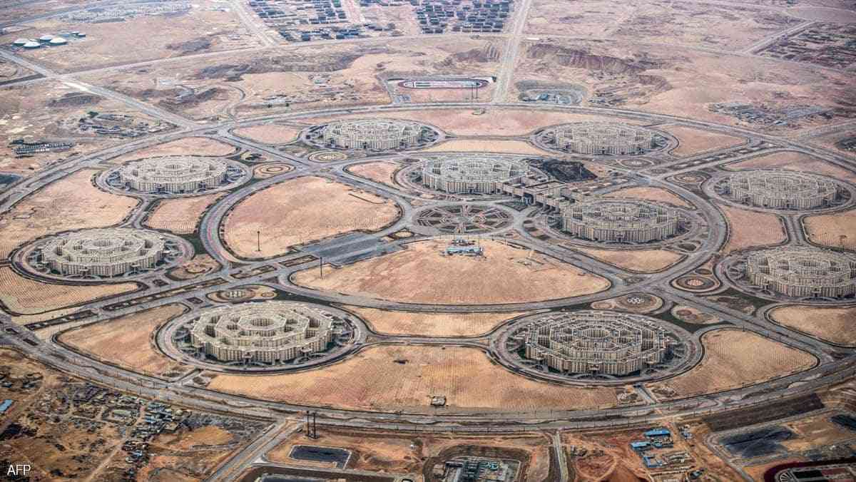 الجيش المصري يطرح شركتين للبيع أوائل