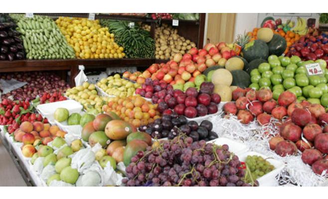 الإمارات تنفي رفع الحظر عن دخول