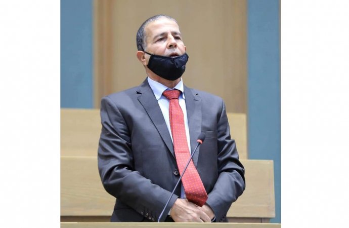 هل أساء النائب عبيدات لوسائل الإعلام