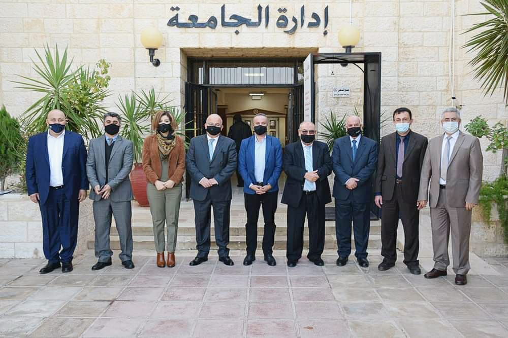 الجامعة الهاشمية وبنك الشفاء يبحثان آلية