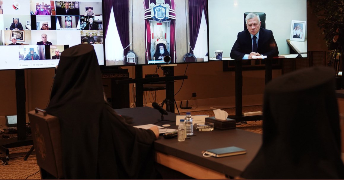 الملك وولي العهد يهنئان مسيحيي الأردن