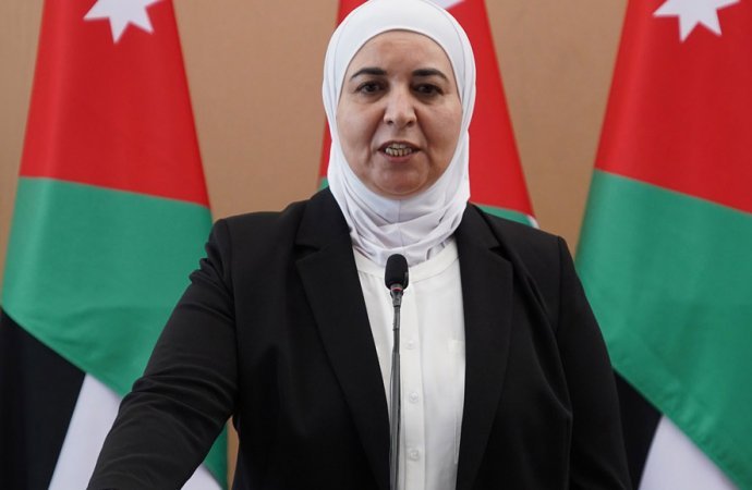 العجارمة: ترشيق العمل الحكومي لا يعني