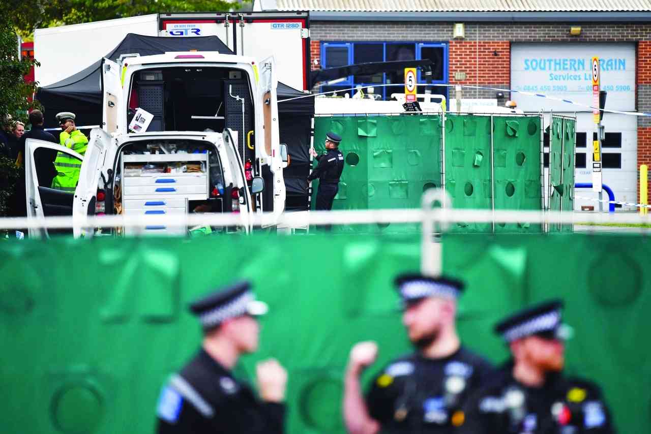 مصير مجهول ينتظر طالبي اللجوء بعد