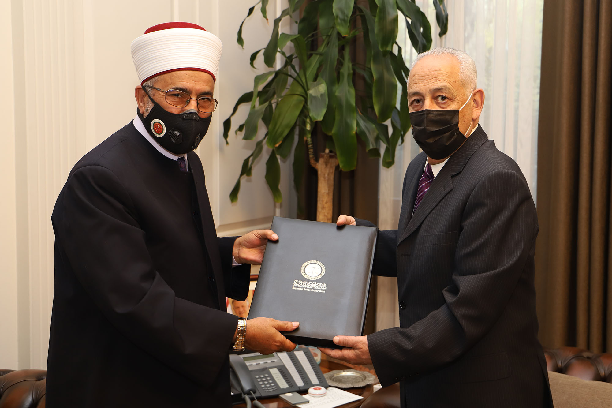 المحاكم الشرعية ترفع للملك تقريرها السنوي