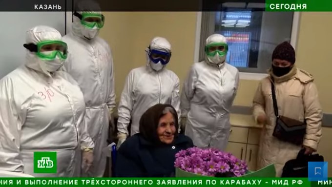 مسنة روسية بعمر الـ 100 عام