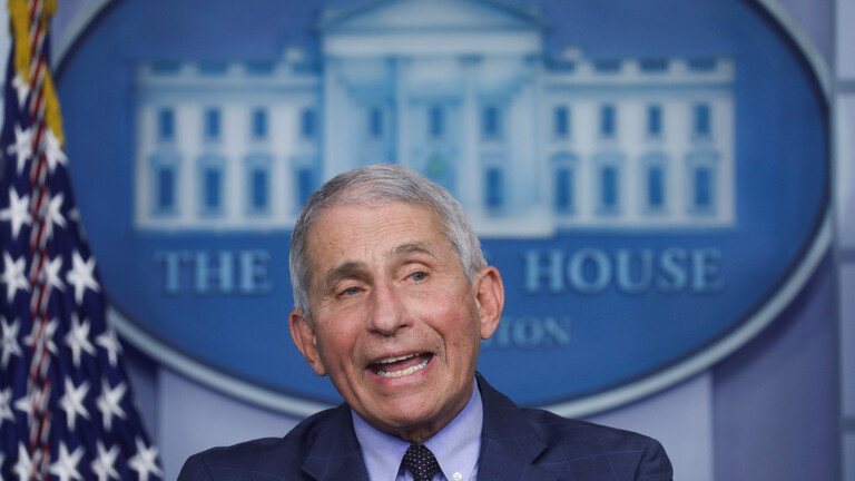 فاوتشي يقدر مدى خطورة سلالة كورونا