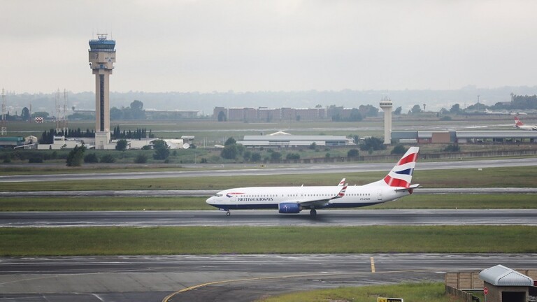 طائرة بريطانية تهبط اضطراريا في زيوريخ