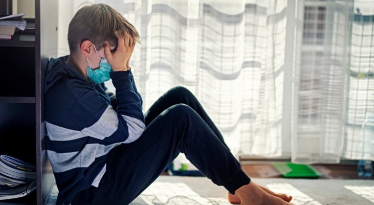 خبير: آثار كورونا النفسية ستصاحب البشر