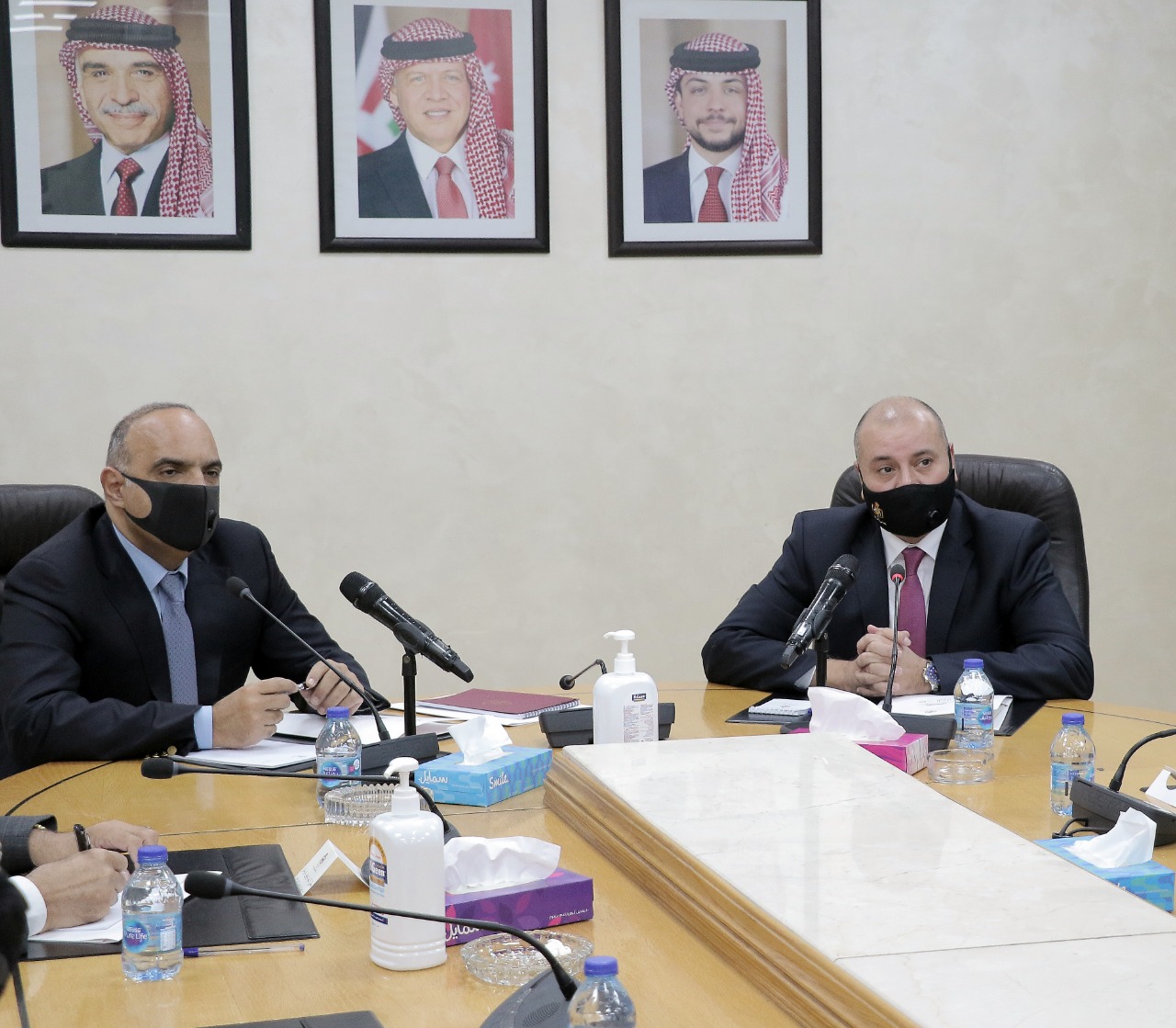 العودات للخصاونة: «في حال الثقة» سنعمل