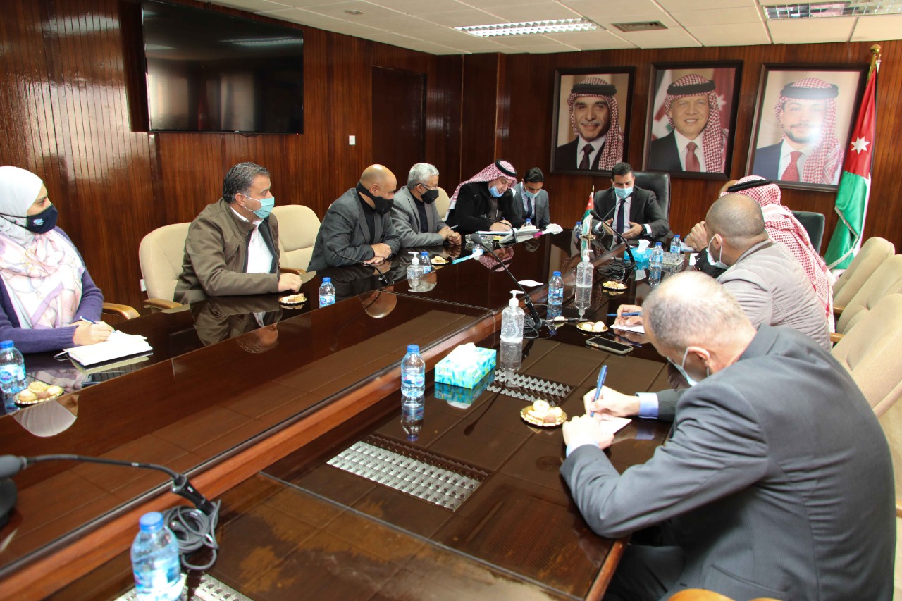 مطالب بشمول مناطق جديدة بخدمات المياه