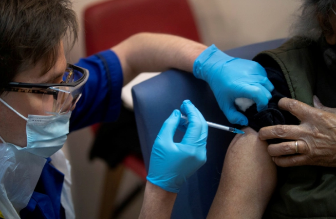 7 نساء في ألمانيا يتلقين 5