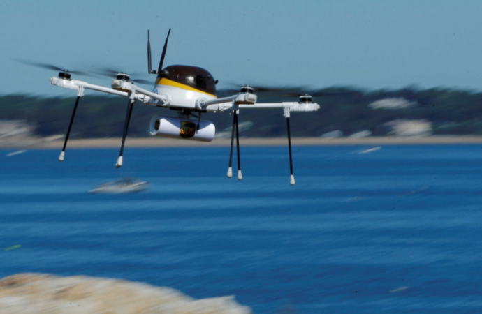 أميركا تسمح للطائرات المسيرة بتوصيل الطلبات