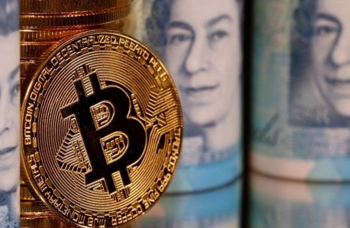 بيتكوين: ما سر الارتفاع الكبير للعملة