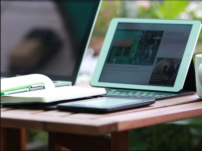 إجازة إدخال أجهزة حواسيب إلى الأردن