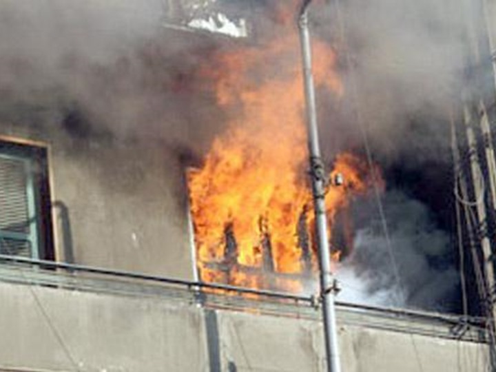 وفاة طفل بحريق شقة في عمان