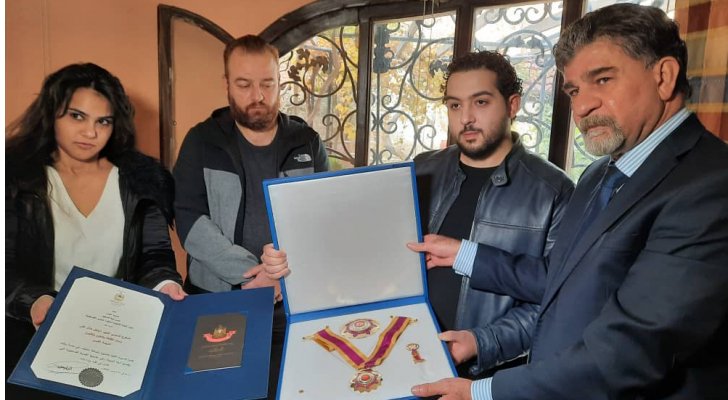 نجل حاتم علي: كان أمله لقاء