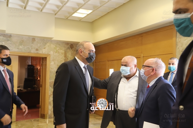 النواب والوزراء تحت القبة.. الخميس (صور)