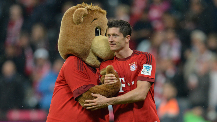 ليفاندوفسكي بافاري حتى 2021