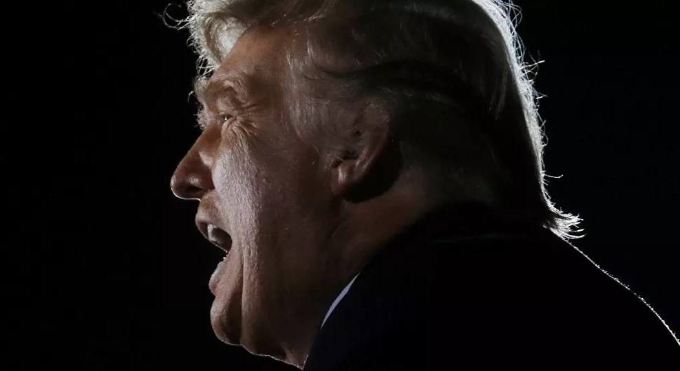 في سابقة تاريخية.. . ترامب يعلن