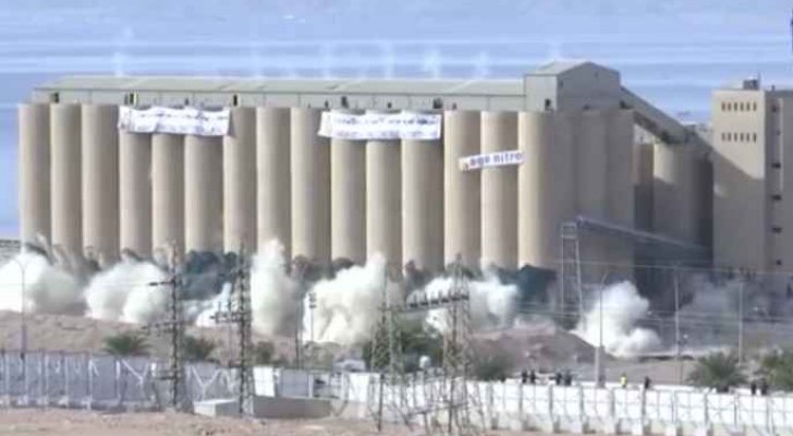 قبل عامين.. فشل هدم صوامع العقبة