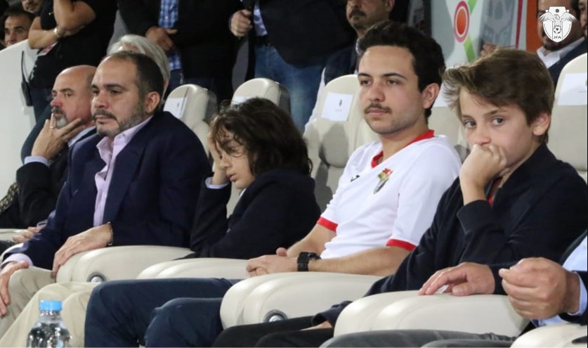 ولي العهد يتكفل بإقامة معسكر تدريبي