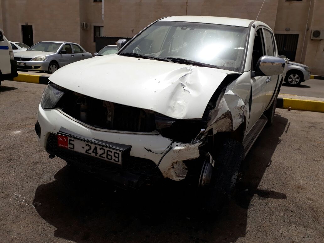 مداهمة لضبط حفارة مخالفة في الرمثا