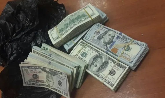 أردني يفقد 60 الف دولار في