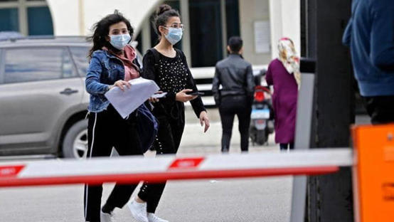 لبنان يمدد العام الدراسي بسبب كورونا