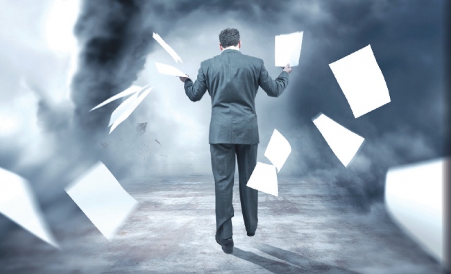 دراسة تربط حالة الطقس بمزاج الموظف