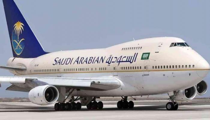السعودية تحظر سفر مواطنيها إلى 12