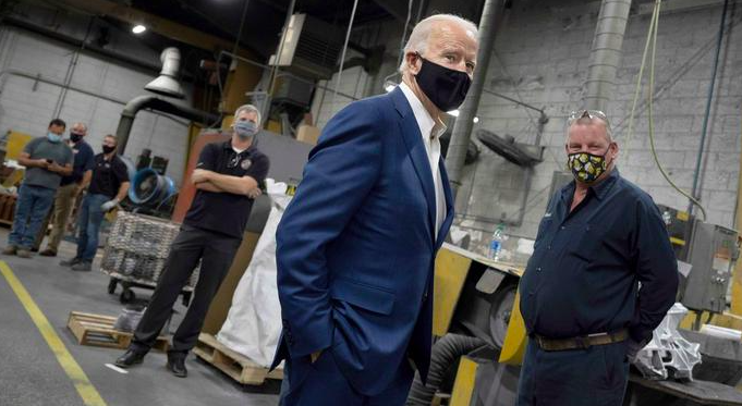 مساعدات نقدية للملايين، ورفع الحد الأدنى