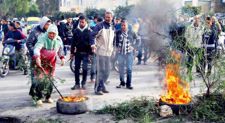 احتجاجات وأعمال شغب بعد ضرب راعي