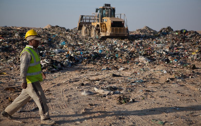 صدور تعليمات إنشاء وتشغيل مكبات النفايات
