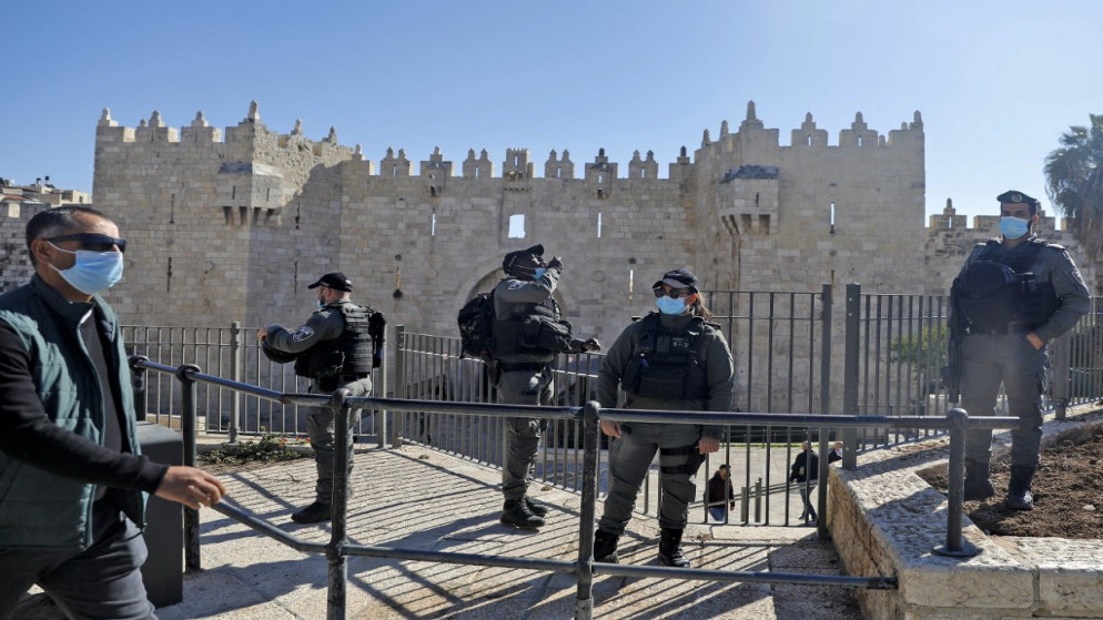 مستوطنون يقتحمون المسجد الأقصى تزامنا مع