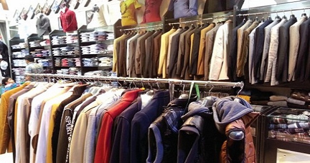 الجمارك توضح: القائمة الاسترشادية للألبسة ’ليست