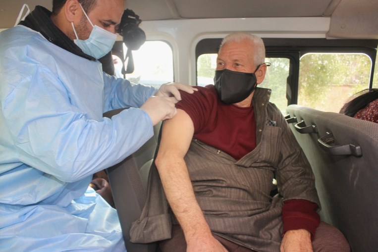 الجزيرة: هكذا عاش الأردن حملة التطعيم