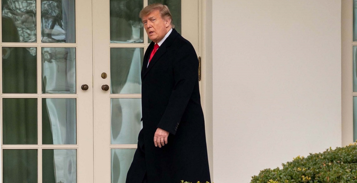 تصريح غير معتاد منه.. ترامب يتمنّى