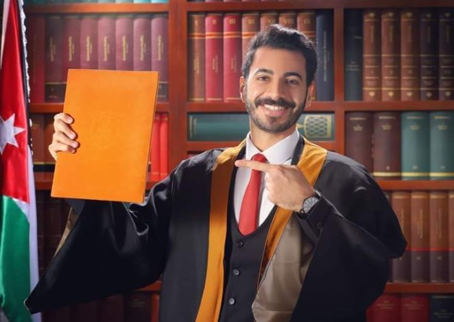 مثنى زهير بركات السعايدة.. مبروك التخرج