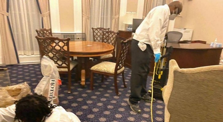 عملية تنظيف البيت الأبيض بعد رحيل